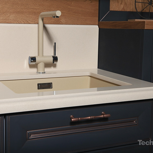 TechniStone Crystal Royal