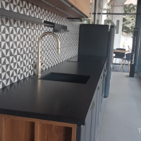 TechniStone Taurus Terazzo Dark