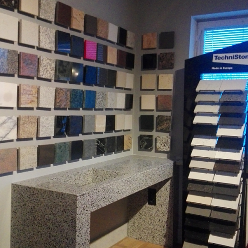 TechniStone Taurus Terazzo White